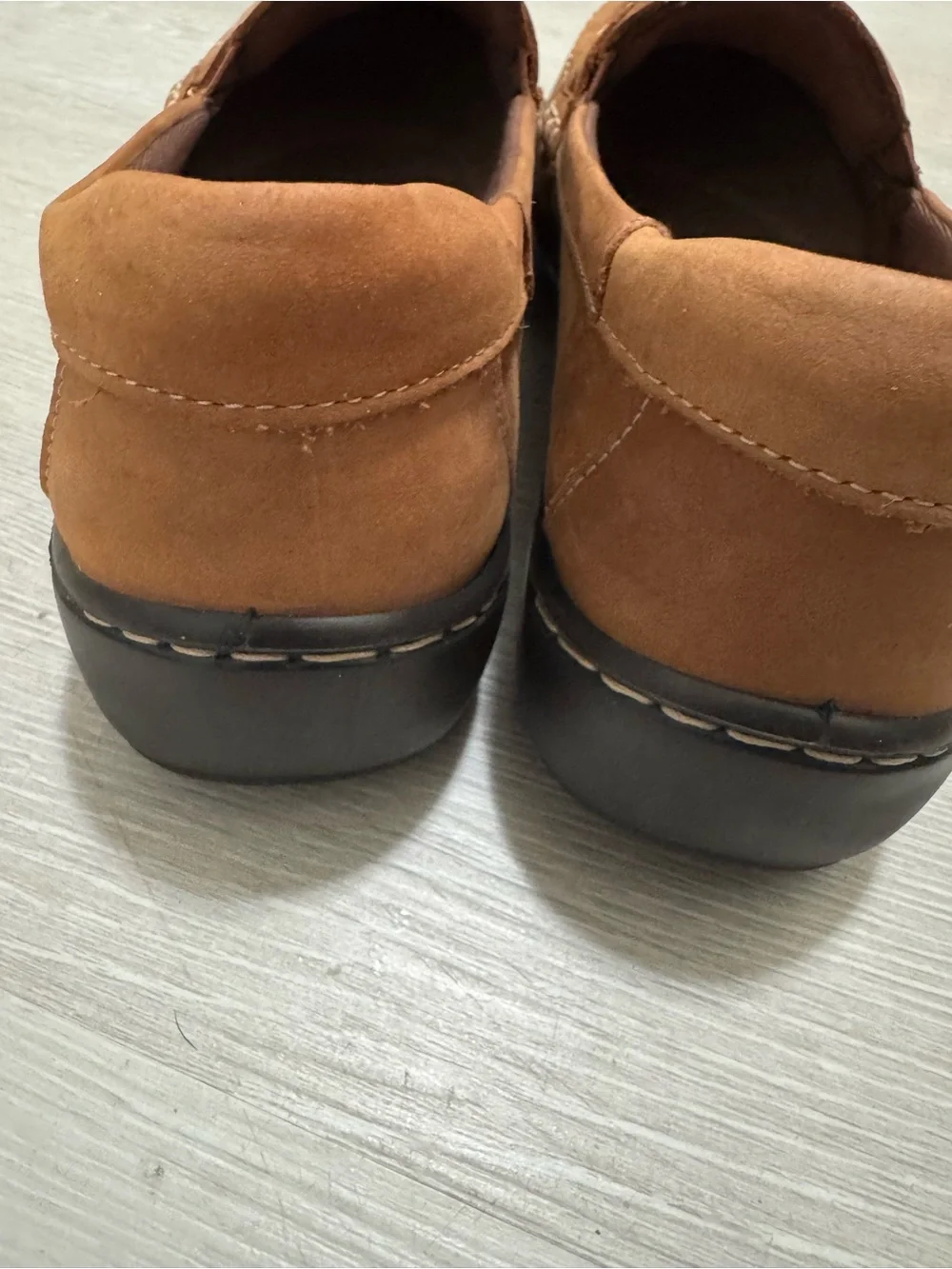 Clarks Women's Cora Ashley Dark Tan Leather Loafer - Picture 5 of 7